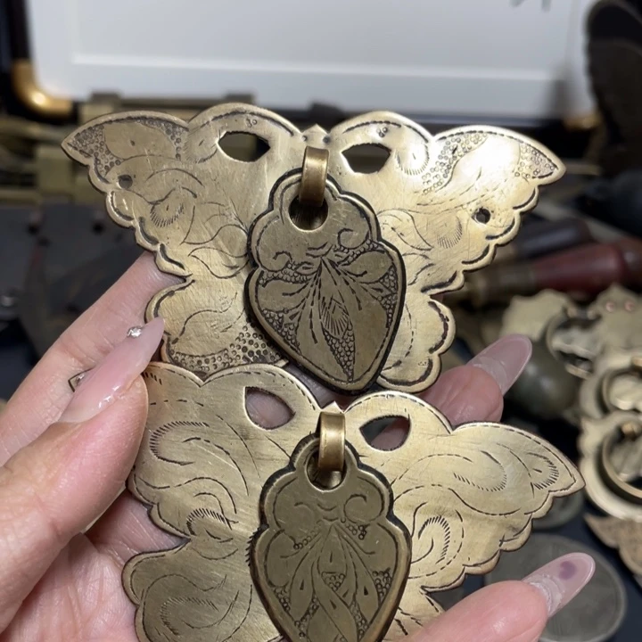 蝴蝶拉手一对蝴蝶拉手