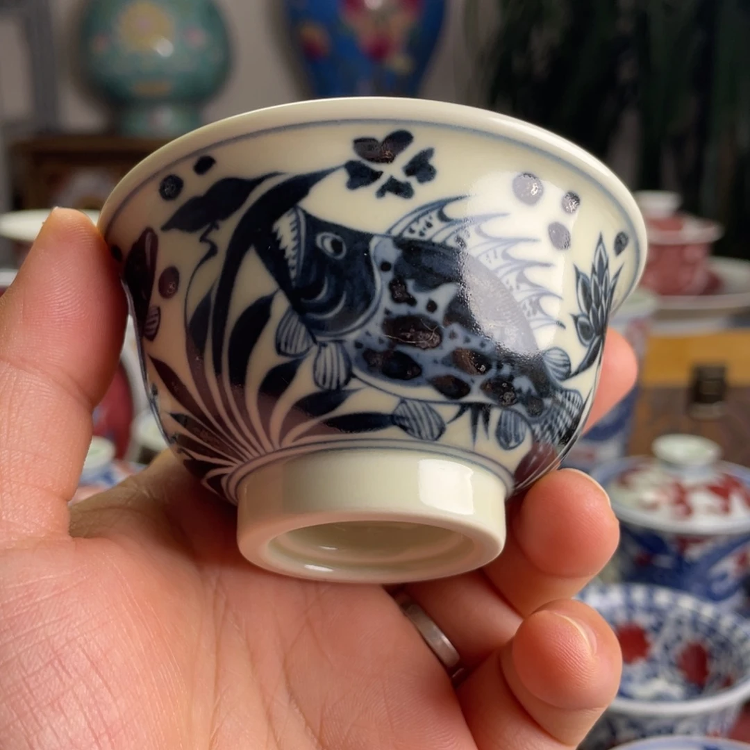 二号釉鱼藻纹压手杯