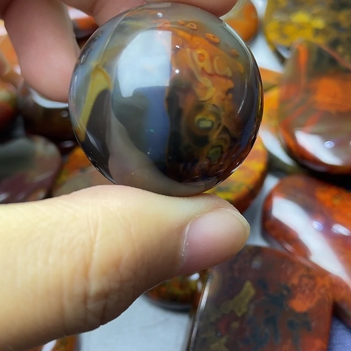 玛瑙/玉髓未镶嵌宣化战国红玛瑙