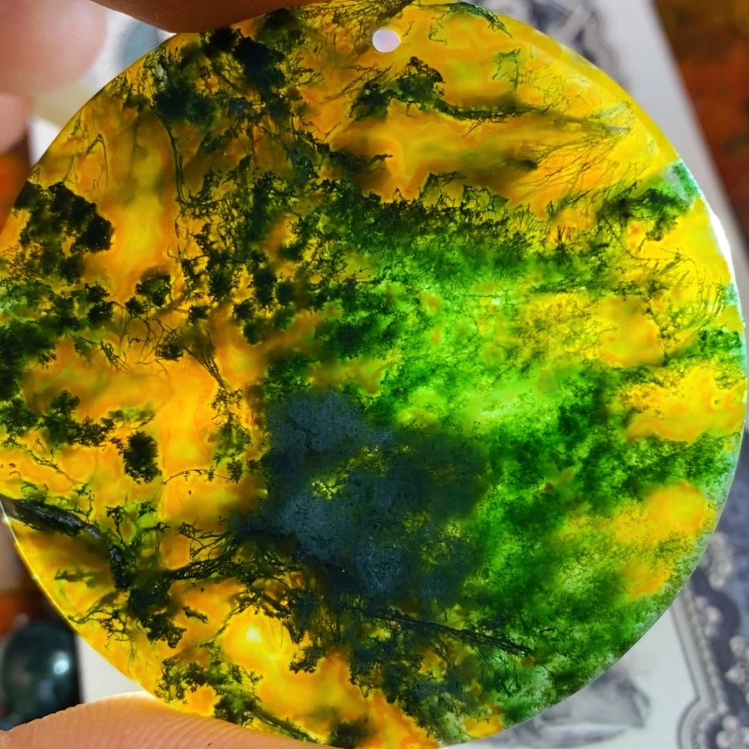 锡***行玛瑙/玉髓未镶嵌颈饰