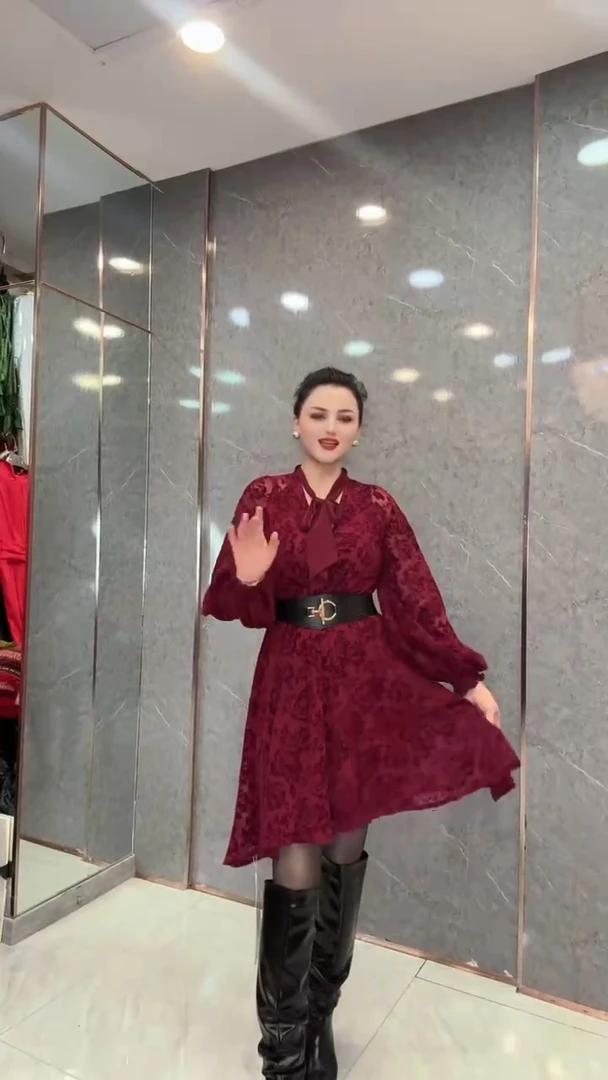 2025新款连衣裙乌鲁木齐发货