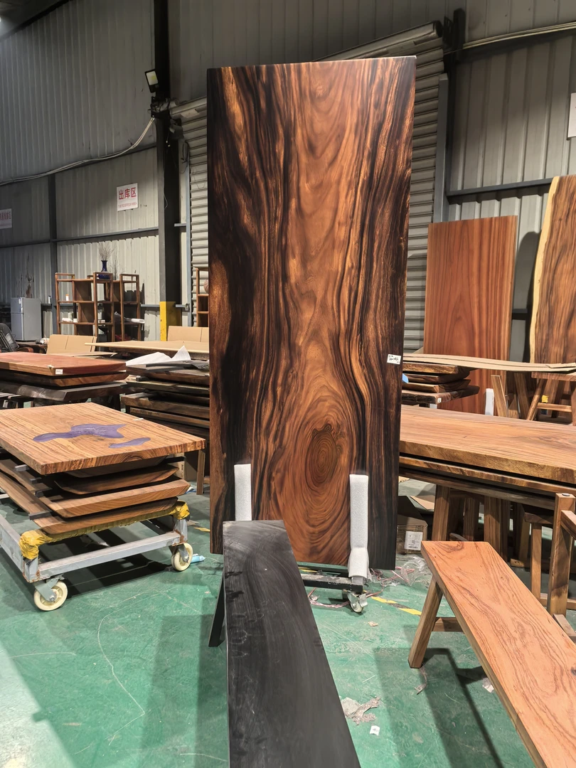 4911 胡桃木大板 240×96×6.2