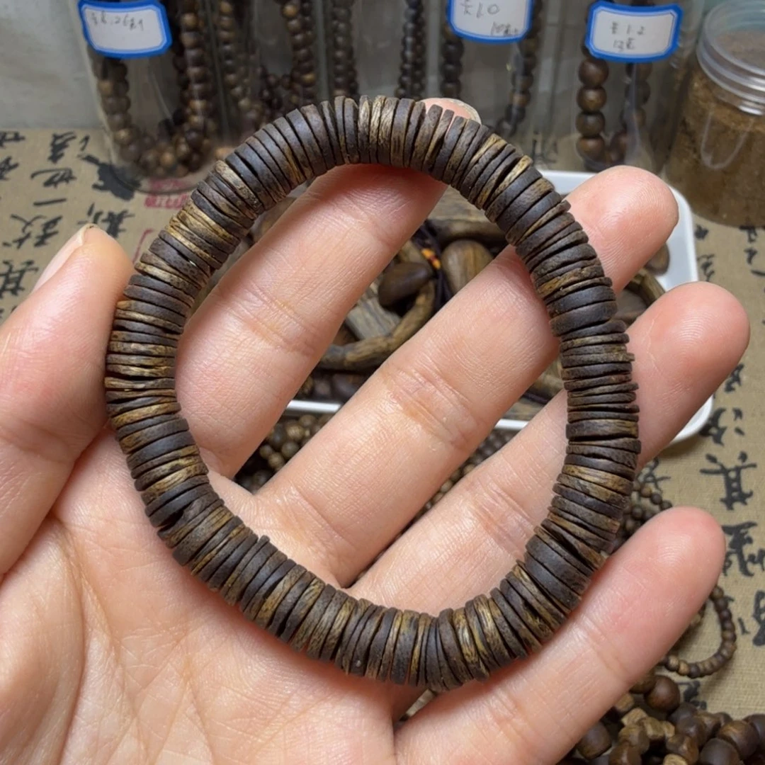 沉香碎屑沉香沉水片片珠卡8