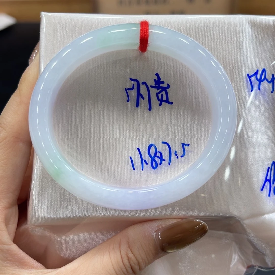 未镶嵌手镯翡翠翡翠