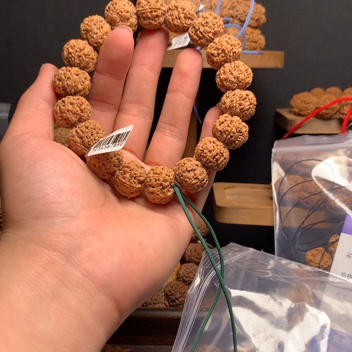 吊坠金刚菩提古龙蜂窝雪花六瓣全品小金豆18mm