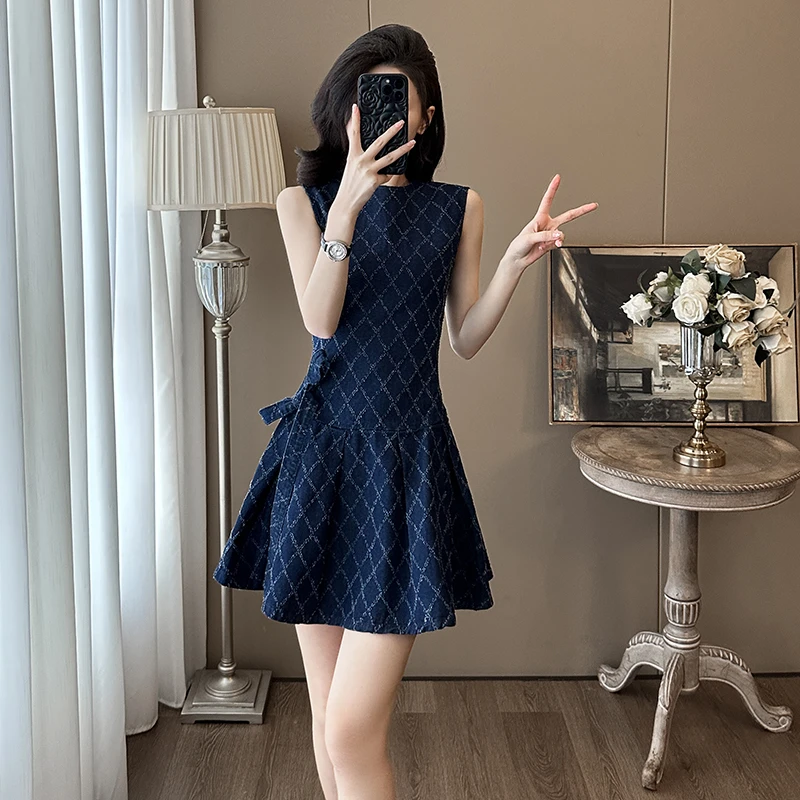 夏季法式时尚减龄无袖背心裙子女洋气收腰显瘦小香风连衣裙高级感