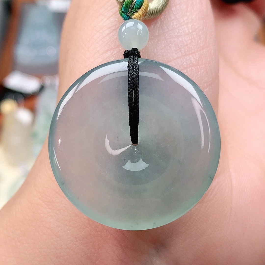 颈饰未镶嵌翡翠扣