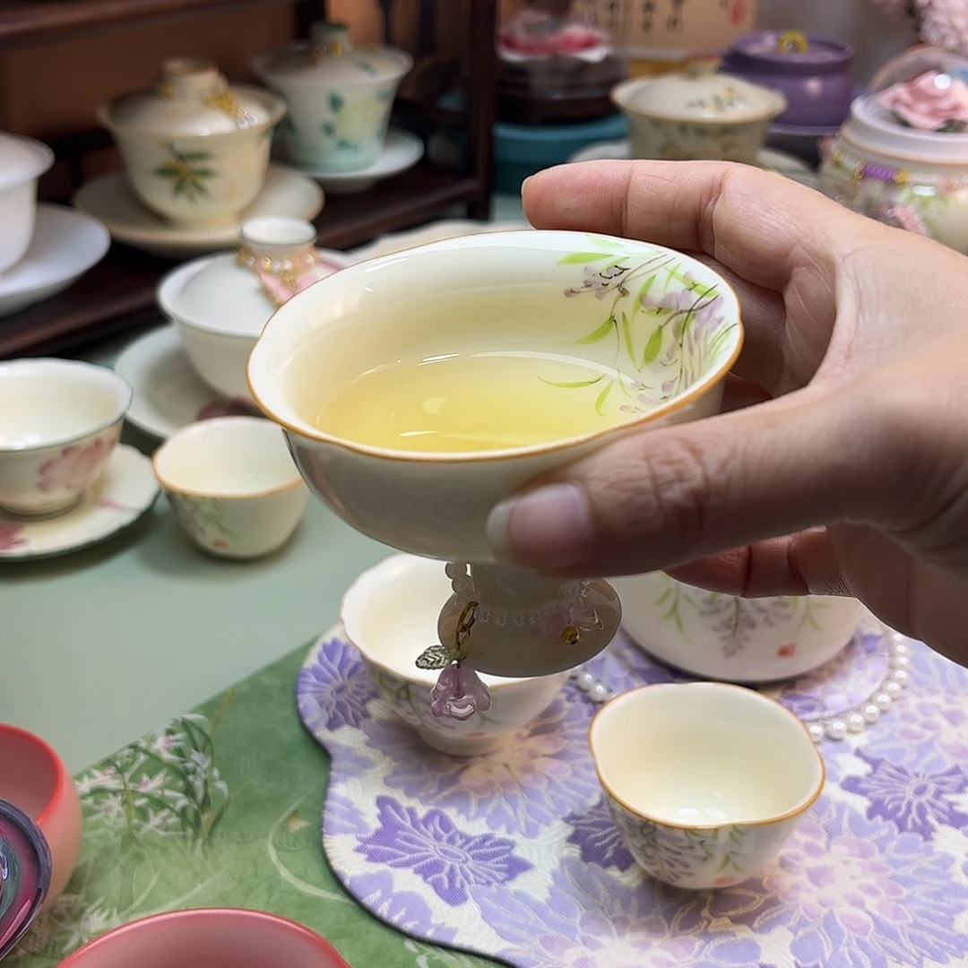 紫藤花高脚杯加提溜