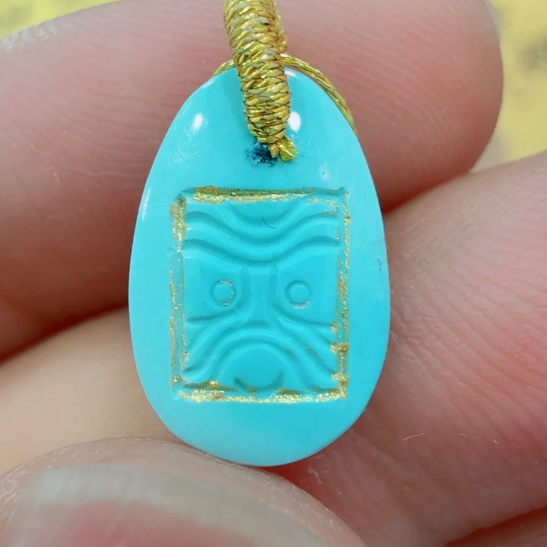 南红玛瑙配饰未镶嵌