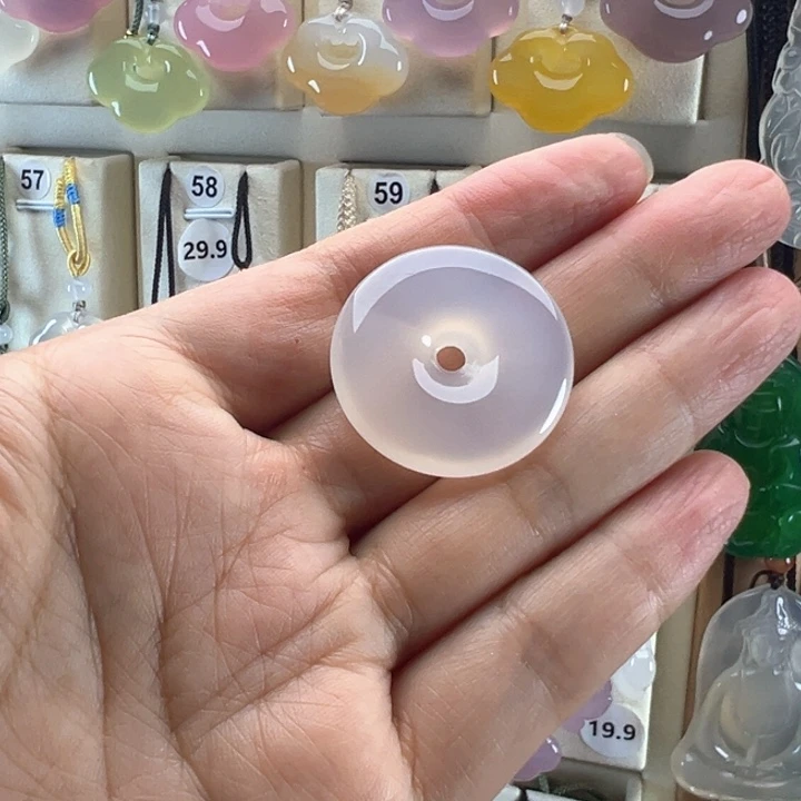 玛瑙/玉髓颈饰未镶嵌月****.