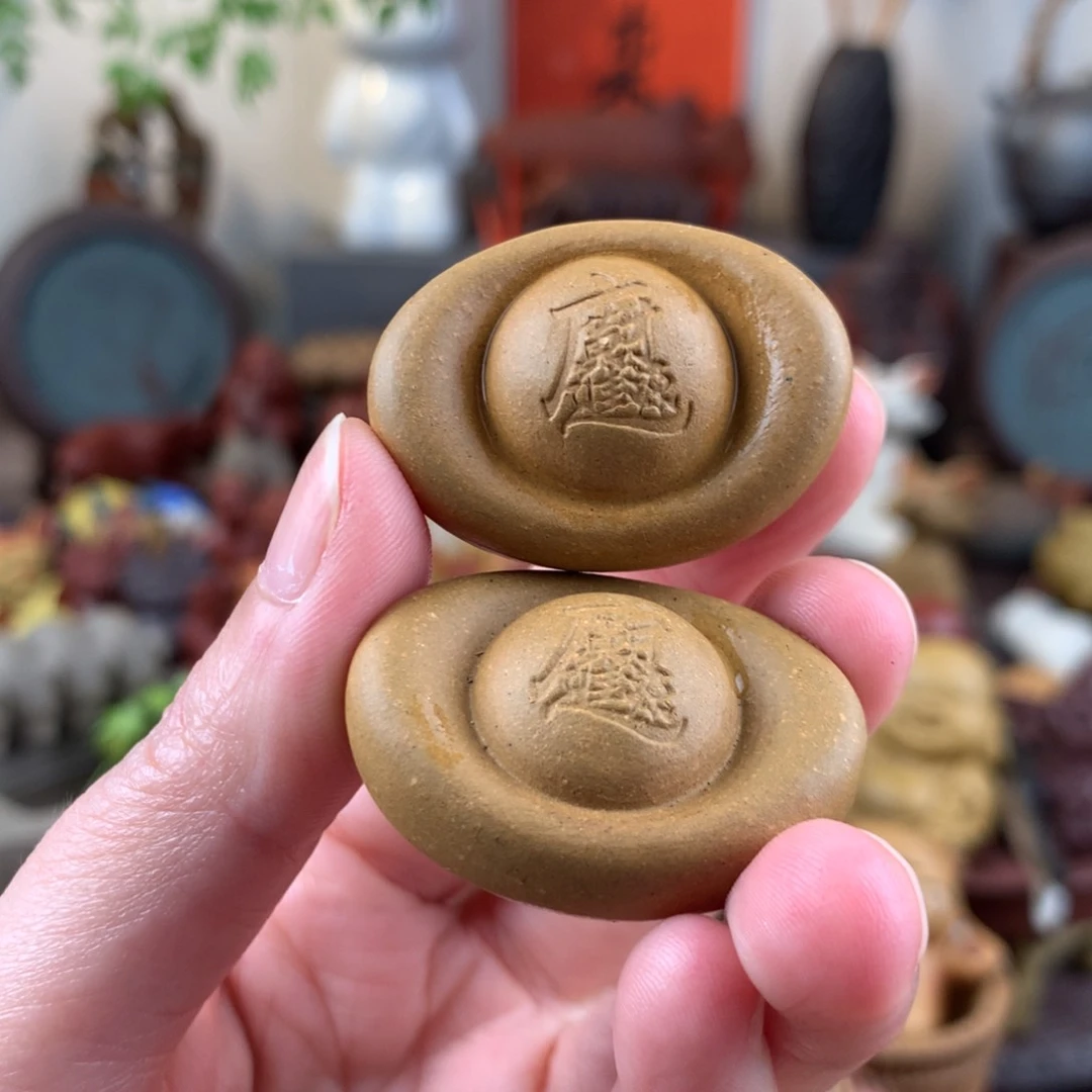 紫砂茶宠元宝一对