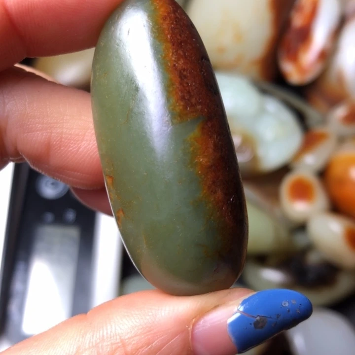 和田玉未镶嵌珠宝奇石