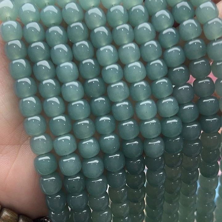 玛瑙/玉髓珠宝半成品未镶嵌一条8mm左右蓝水老型珠