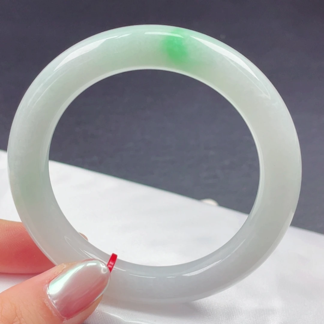 翡翠未镶嵌手镯56圆条