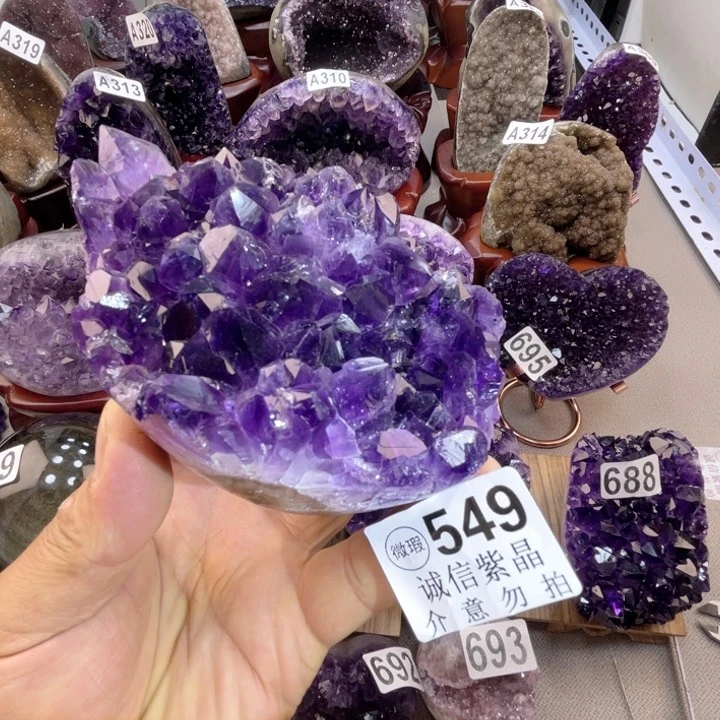 未镶嵌大型摆件（非配饰）水晶