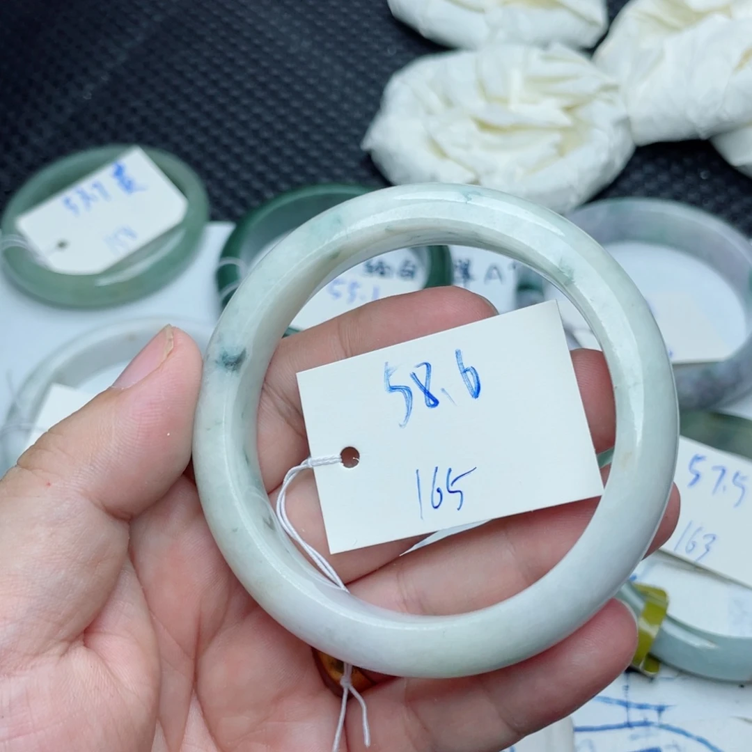 未镶嵌手镯翡翠翡翠手镯165