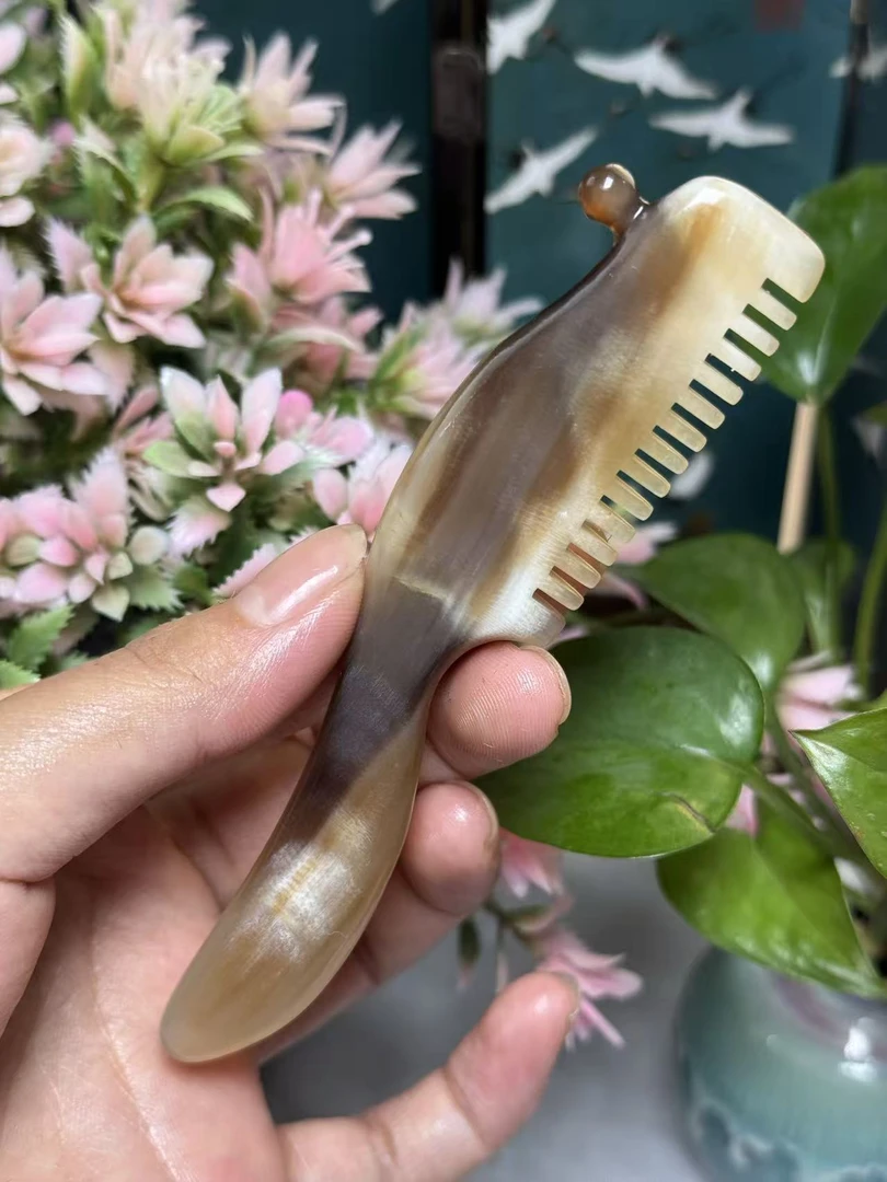板娘专享 白水角皮脸梳 微瑕福利 随机发货 不退不换 -X519