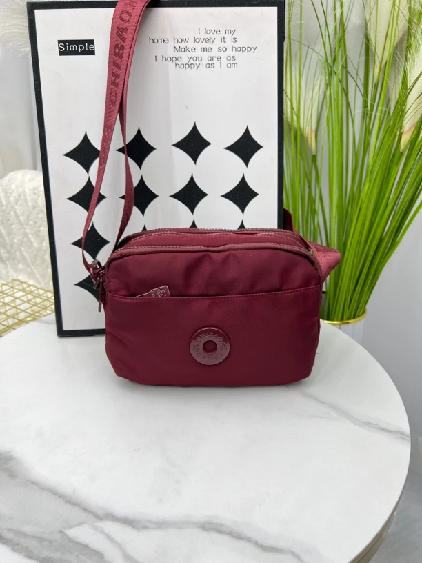 新款春款时尚百搭单肩斜挎包尼龙轻便小包多层斜挎包