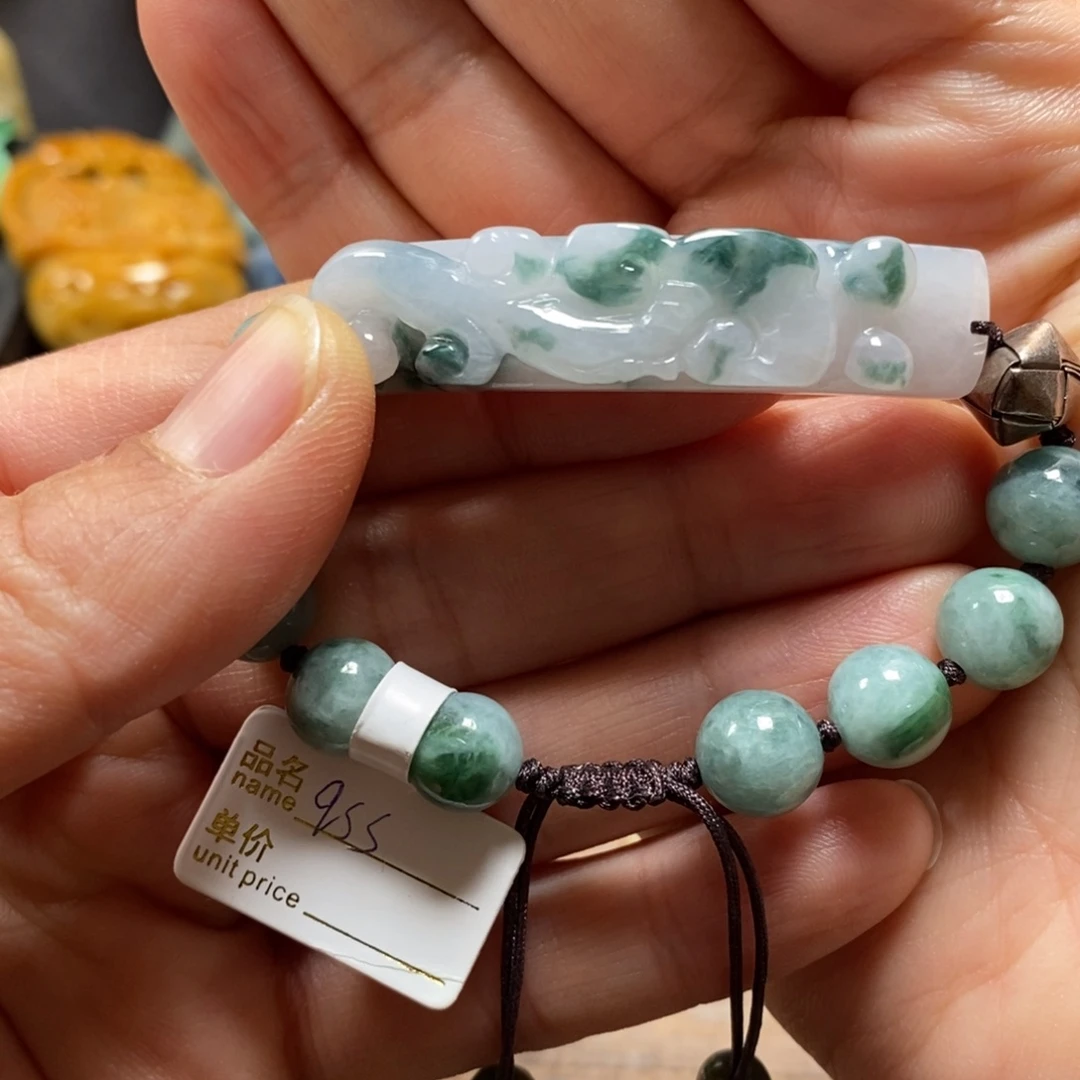 翡翠未镶嵌颈饰复古国风