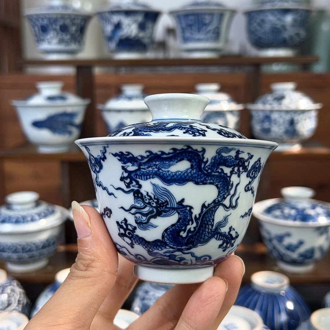 明青花永宣五龙盖碗