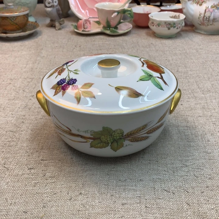 金瓷阁家的美丽瓷器