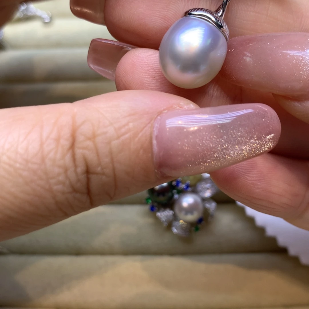 颈饰银S925镶嵌海水珍珠