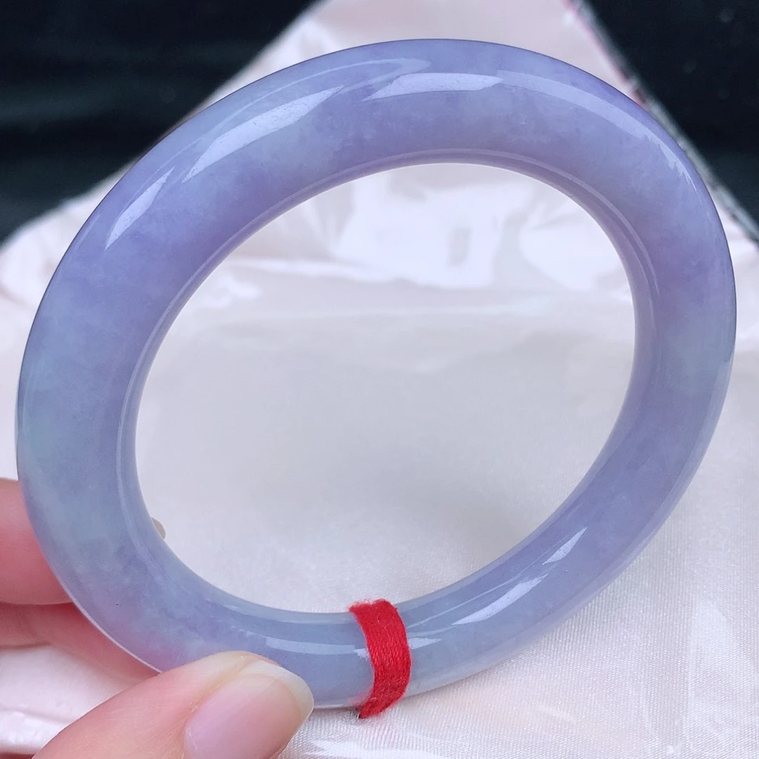 未镶嵌手镯（圆镯）翡翠天然