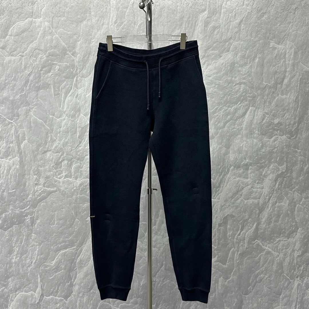 95新 LouisVuitton/路易威登  说明书休闲运动长裤 M码 D18886