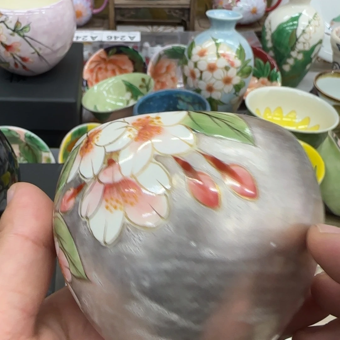 婕***…瓷片给哈哈哈哈哈就姐姐回家