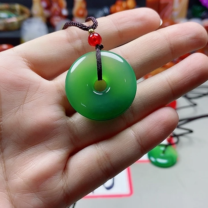 未镶嵌吊坠(不含链)玛瑙/玉髓曹**俗