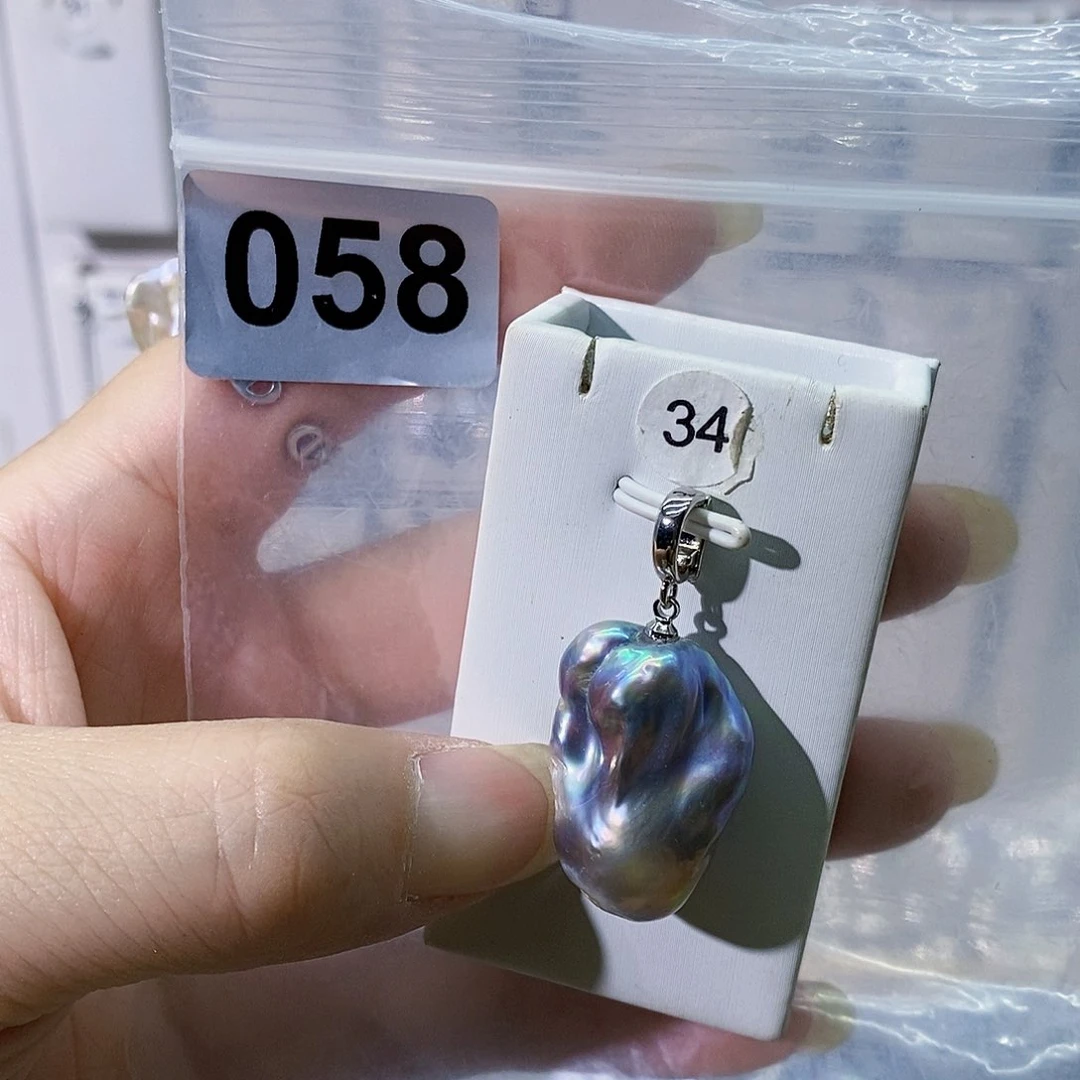 淡水珍珠合金颈饰