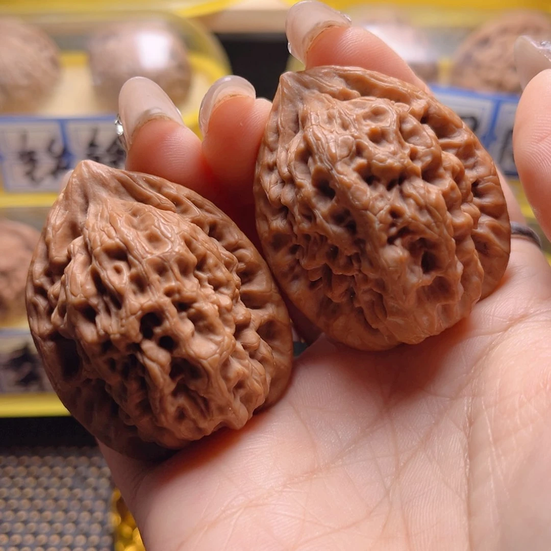 文玩核桃把件金公子