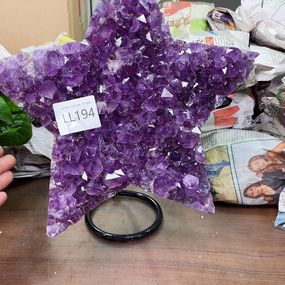 未镶嵌水晶大型摆件（非配饰）