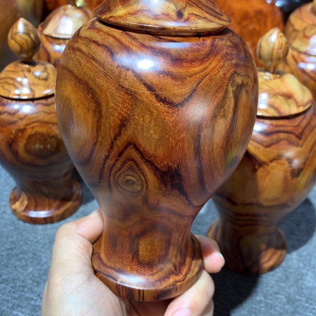 黄花梨/降香黄檀用****2越黄将军罐