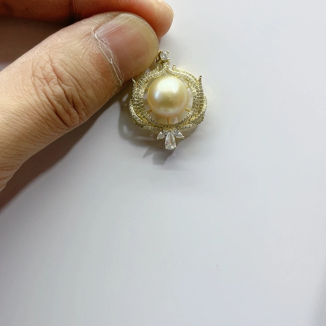 海水珍珠颈饰银S925镶嵌