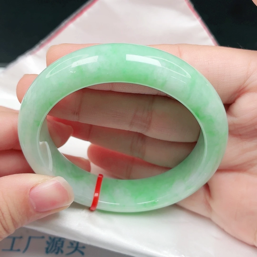 未镶嵌手镯翡翠翡翠