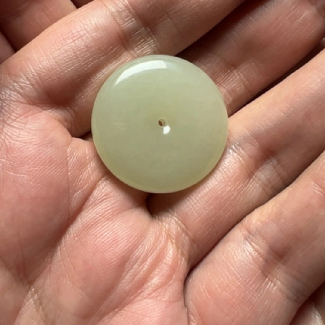 【闪购商品】颈饰未镶嵌和田玉