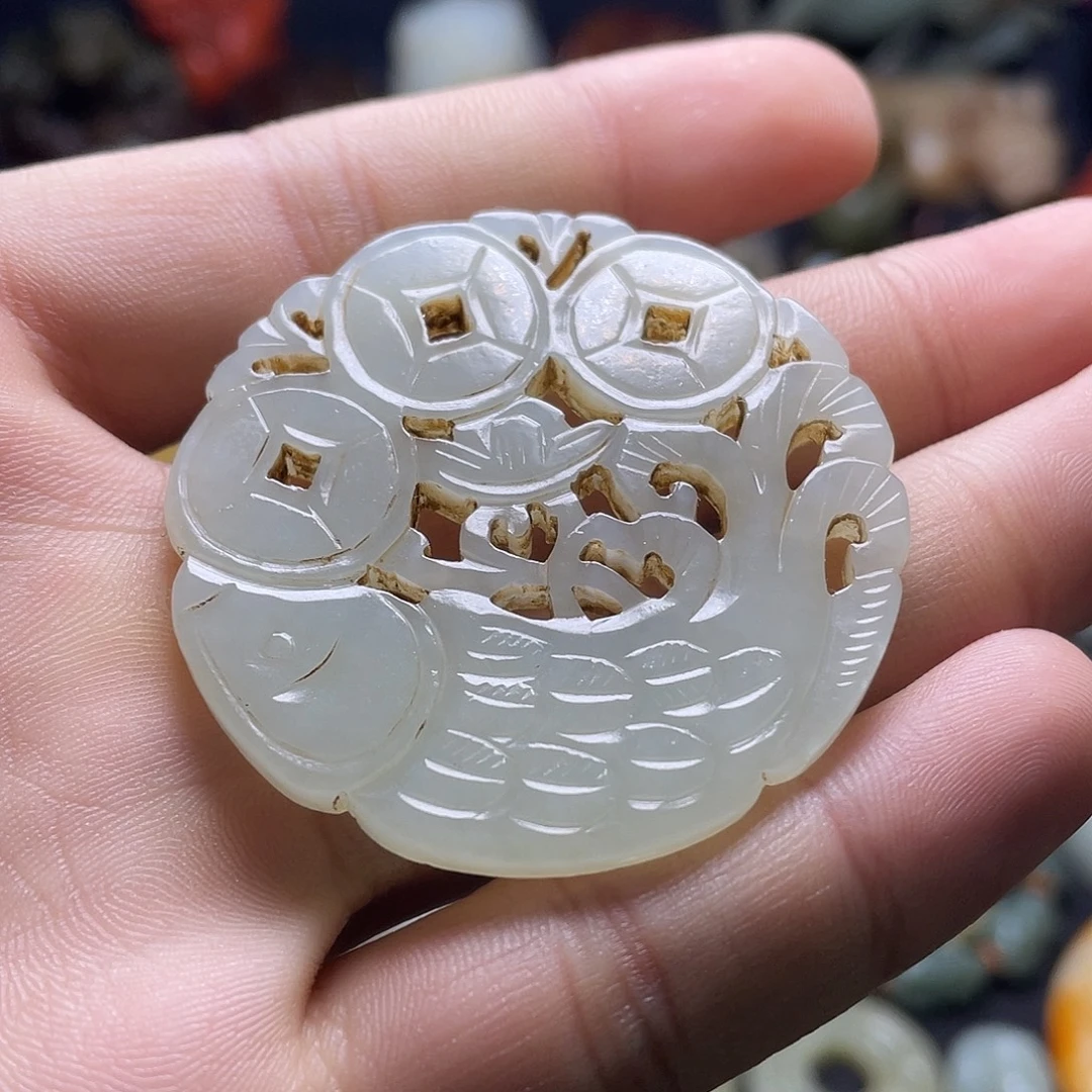 和田玉（糖玉）未镶嵌颈饰