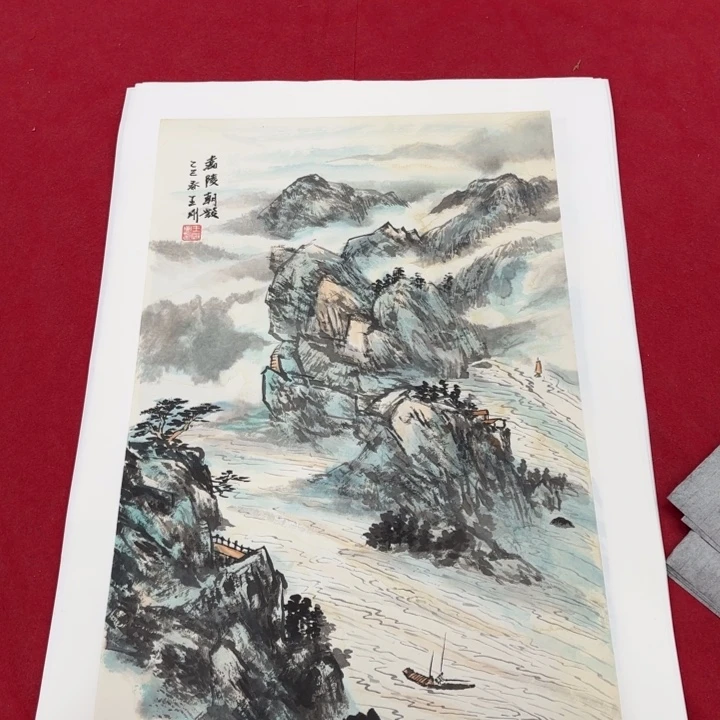 国画花鸟等图案为一体而