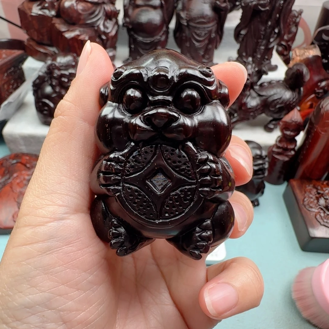 小叶紫檀把件?****?拱财兽