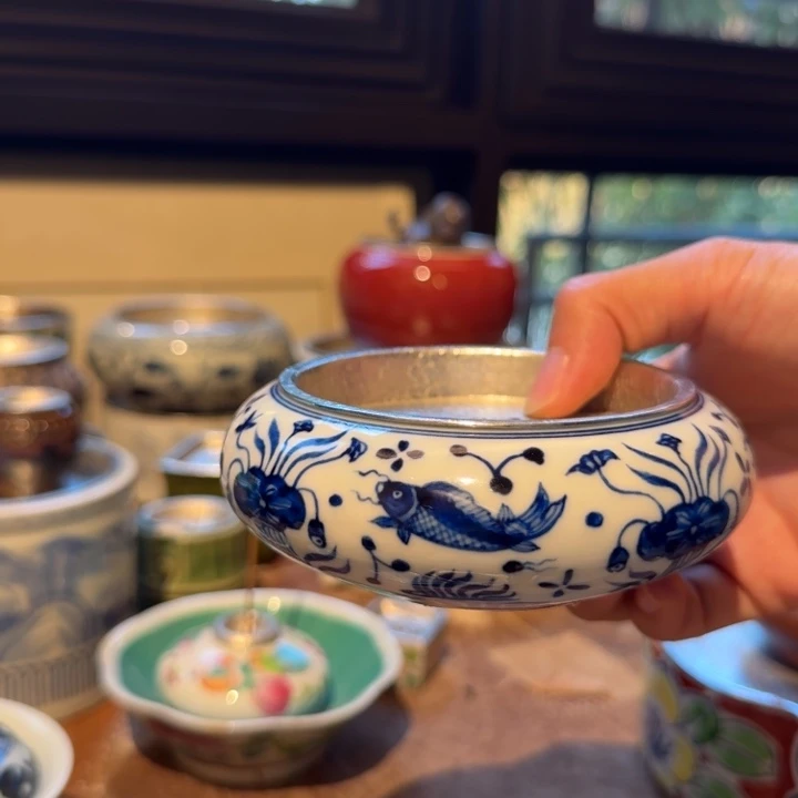 慕***青壶承天的作品是由一个