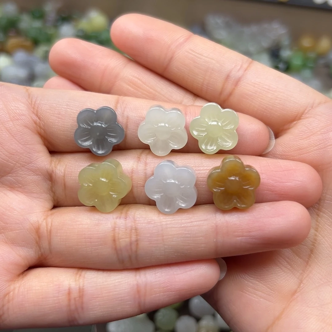 和田玉未镶嵌颈饰88一个多样性发其一