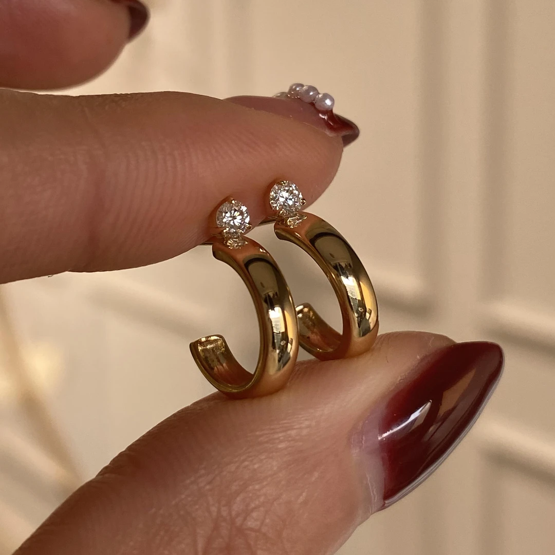 黄铜合成锆石耳饰 镀18K黄铜耳饰单钻素圈s925银针耳钉时尚简约风