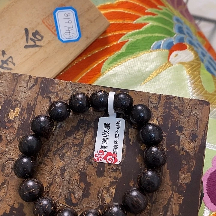 紫砂欢迎各位光临小店选购