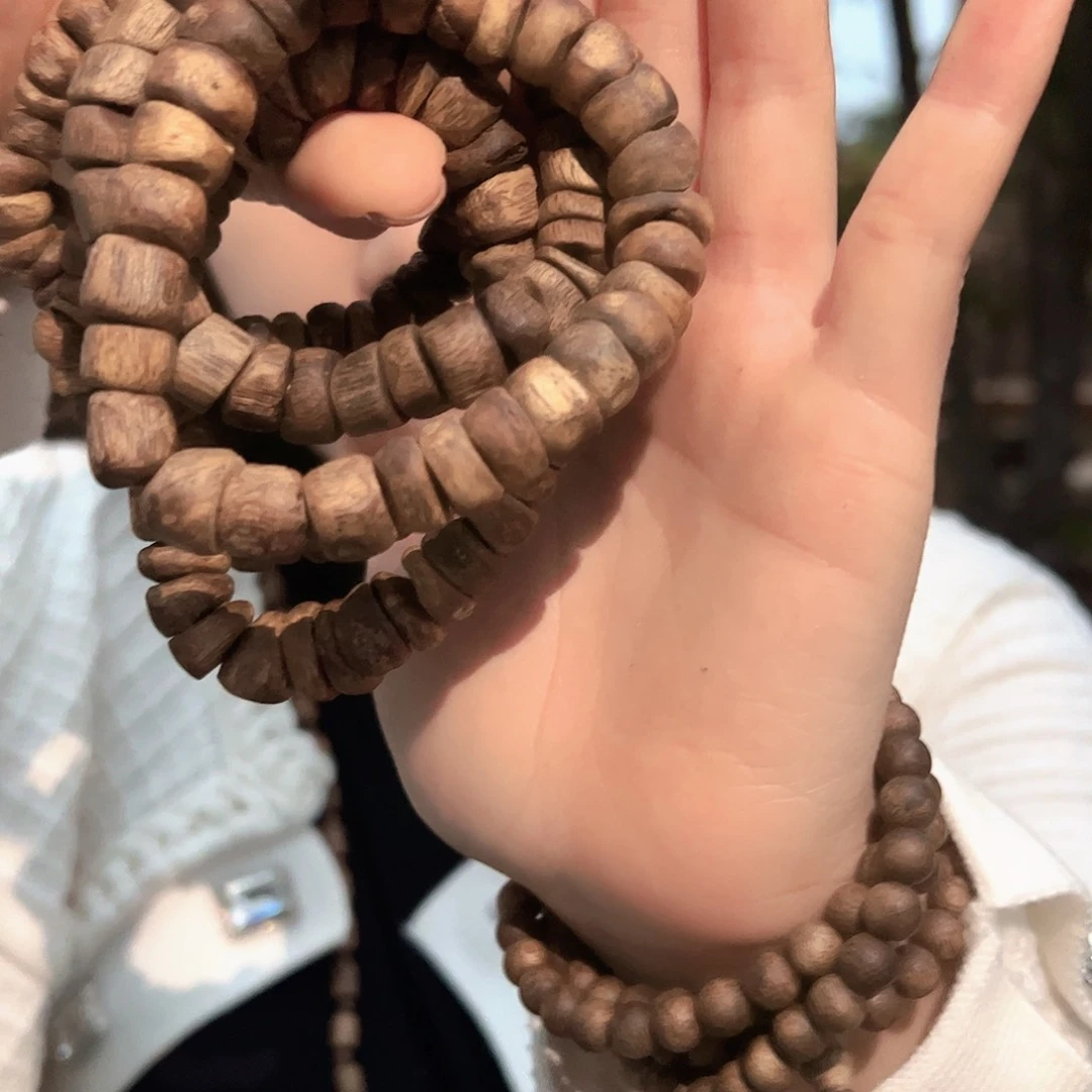 沉香手串红土料随型单圈多样性发货一条