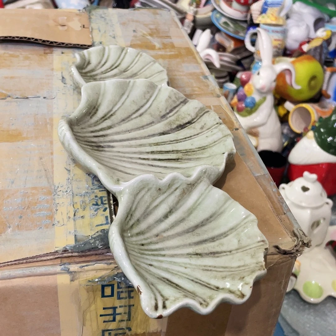 摆件   微瑕。          
