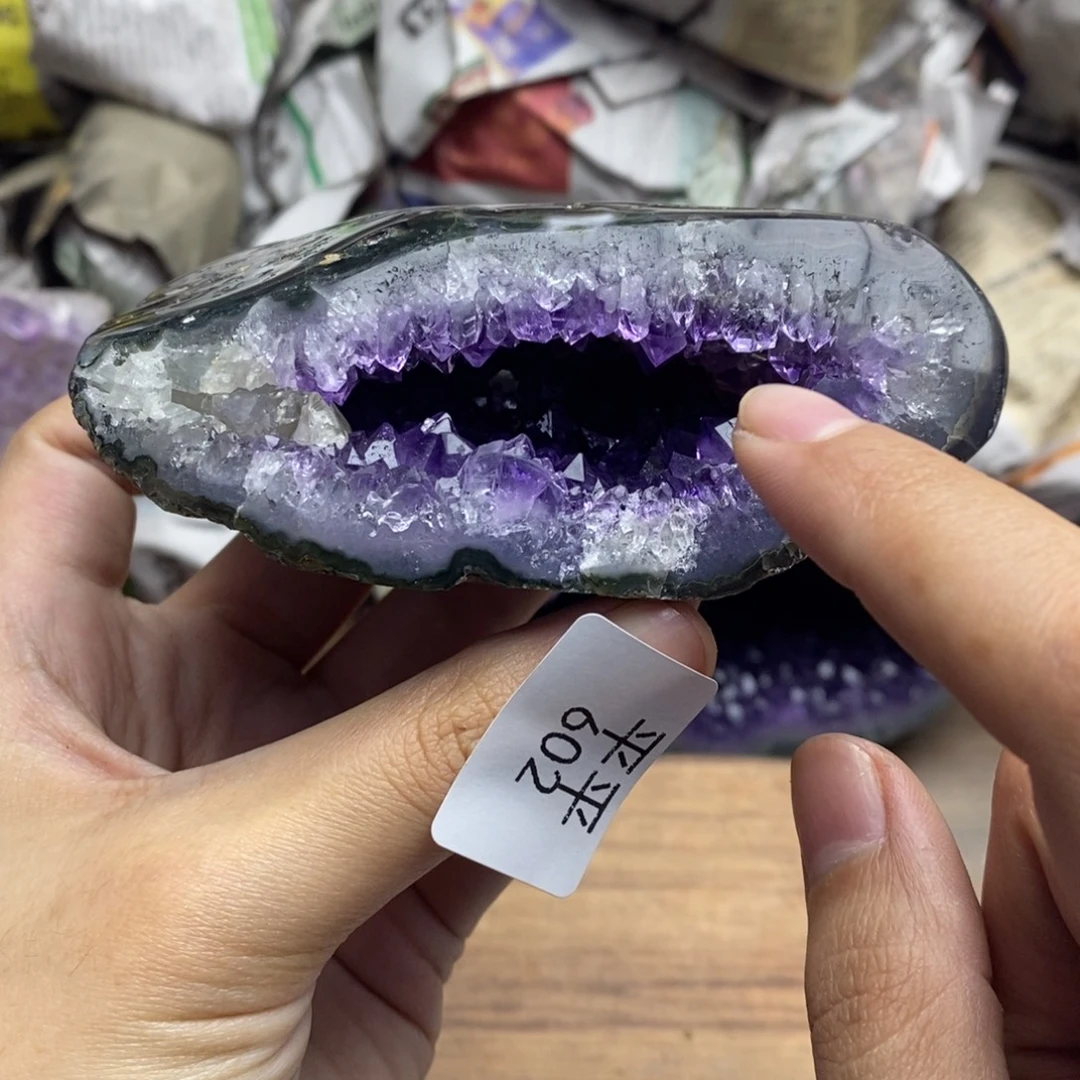 未镶嵌大型摆件（非配饰）紫晶