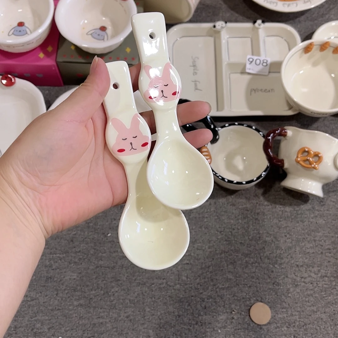 2只装陶瓷餐具陶瓷
