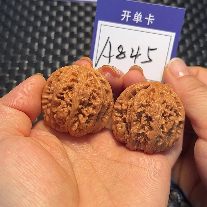 桃核把件38粗筋A845