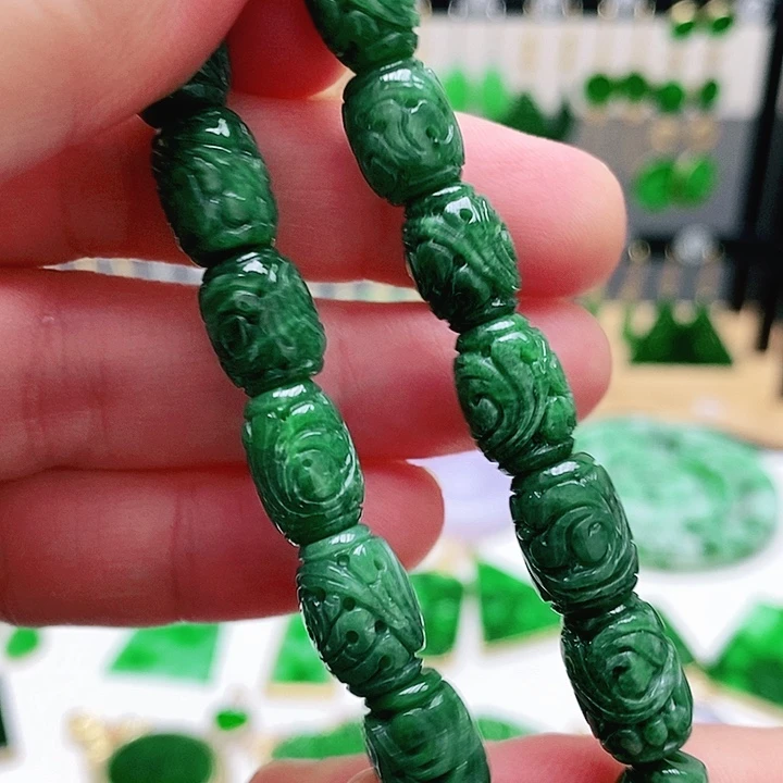 翡翠未镶嵌耳饰挂件